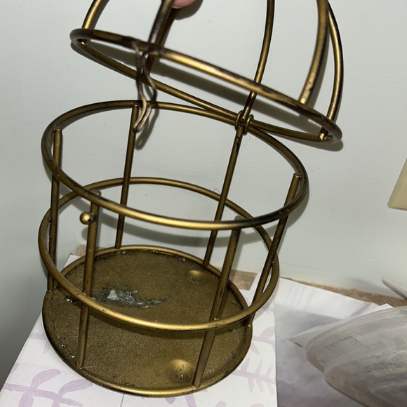 Just SO COOL.  SONOMA HOME PILLAR CANDLE HOLDER - Picture 6 of 6